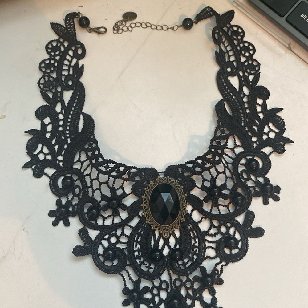 New Victorian Gothic Black Lace Choker Necklace with Gemstone Centerpiece - Picture 7 of 11